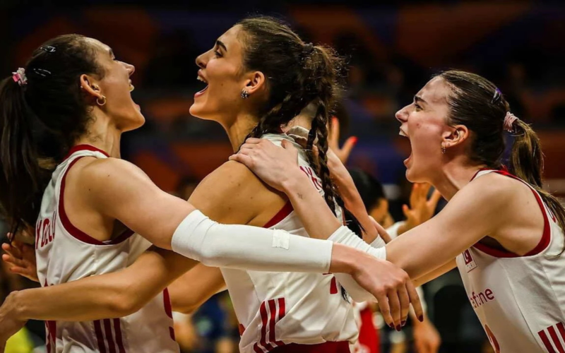 Filenin Sultanları Bulgaristan engelini 3-1’le geçti 1 voleybol 22 bM8tEi